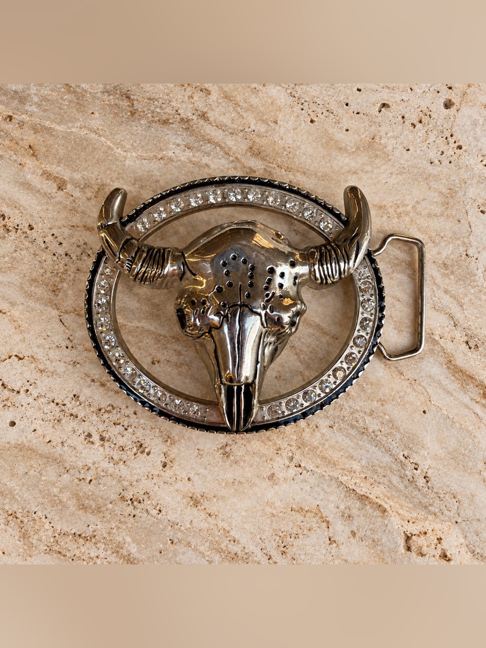 Western Longhorn Skull Rhinestone Belt Buckle
Silver Tone Oval Rodeo Cowgirl